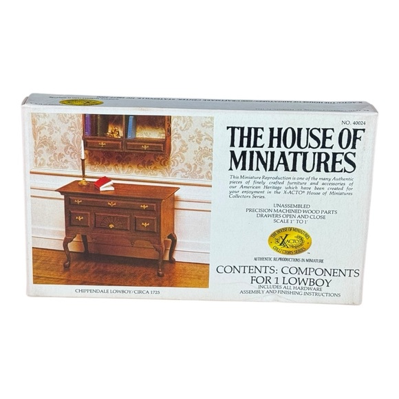 House of Miniatures Chippendale Lowboy (Model #40024) - Picture 4 of 10